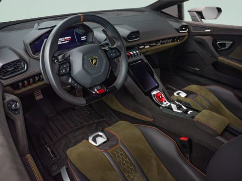 Used 2024 Lamborghini Huracan Sterrato AWD/4WD image 7