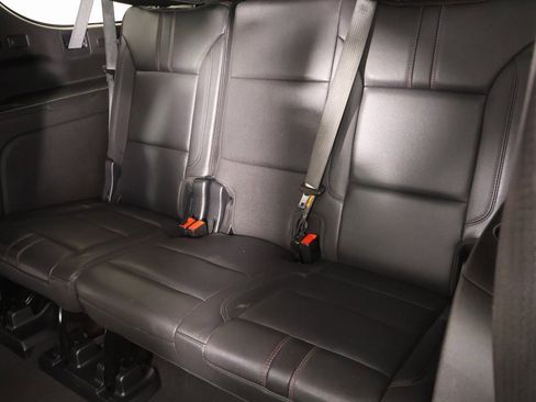 Used 2023 Chevrolet Suburban RST w/ Luxury Package image 13