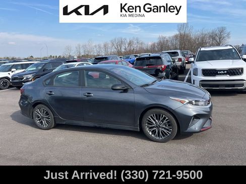 Certified 2023 Kia Forte GT-Line image 4