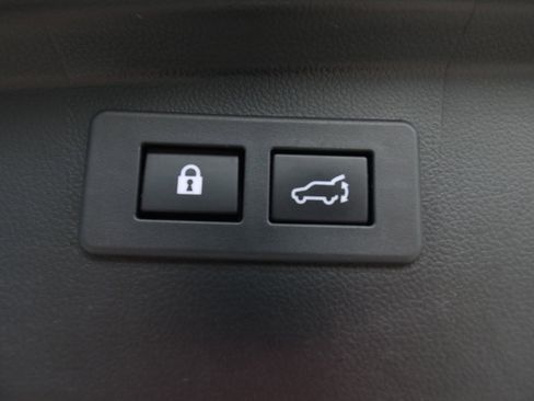 Used 2020 Subaru Outback Premium w/ Popular Package #1 AWD/4WD image 17