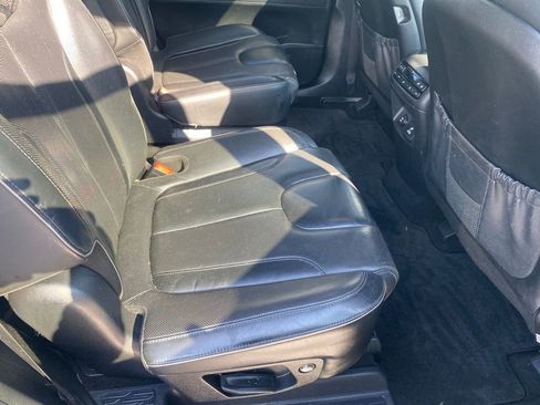 Used 2020 Hyundai Palisade Limited w/ Winter Weather Package image 20