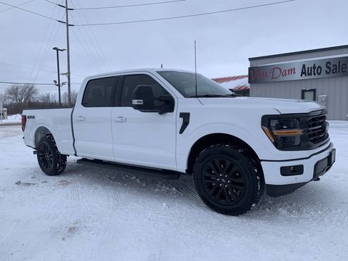 Used 2025 Ford F150 XLT w/ Equipment Group 302A MID image 3