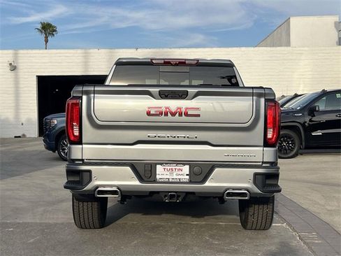 New 2026 GMC Sierra 1500 Denali w/ Denali Reserve Package image 5