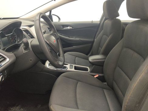 Used 2016 Chevrolet Cruze LS FWD image 17