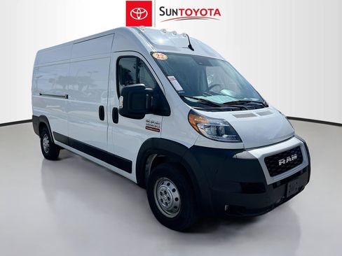 Used 2022 RAM ProMaster 2500 w/ Convenience Group FWD image 1
