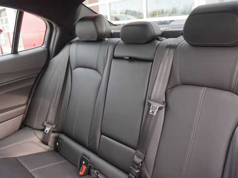 New 2024 Alfa Romeo Giulia Sprint image 26