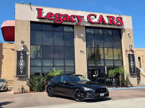 Used 2019 INFINITI Q50 Signature Edition RWD image 2