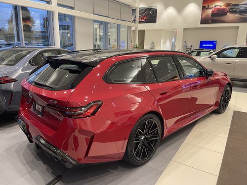 New 2026 BMW M5 Touring image 4