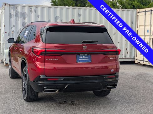 Used 2025 Buick Enclave Sport Touring w/ Power Package FWD image 7