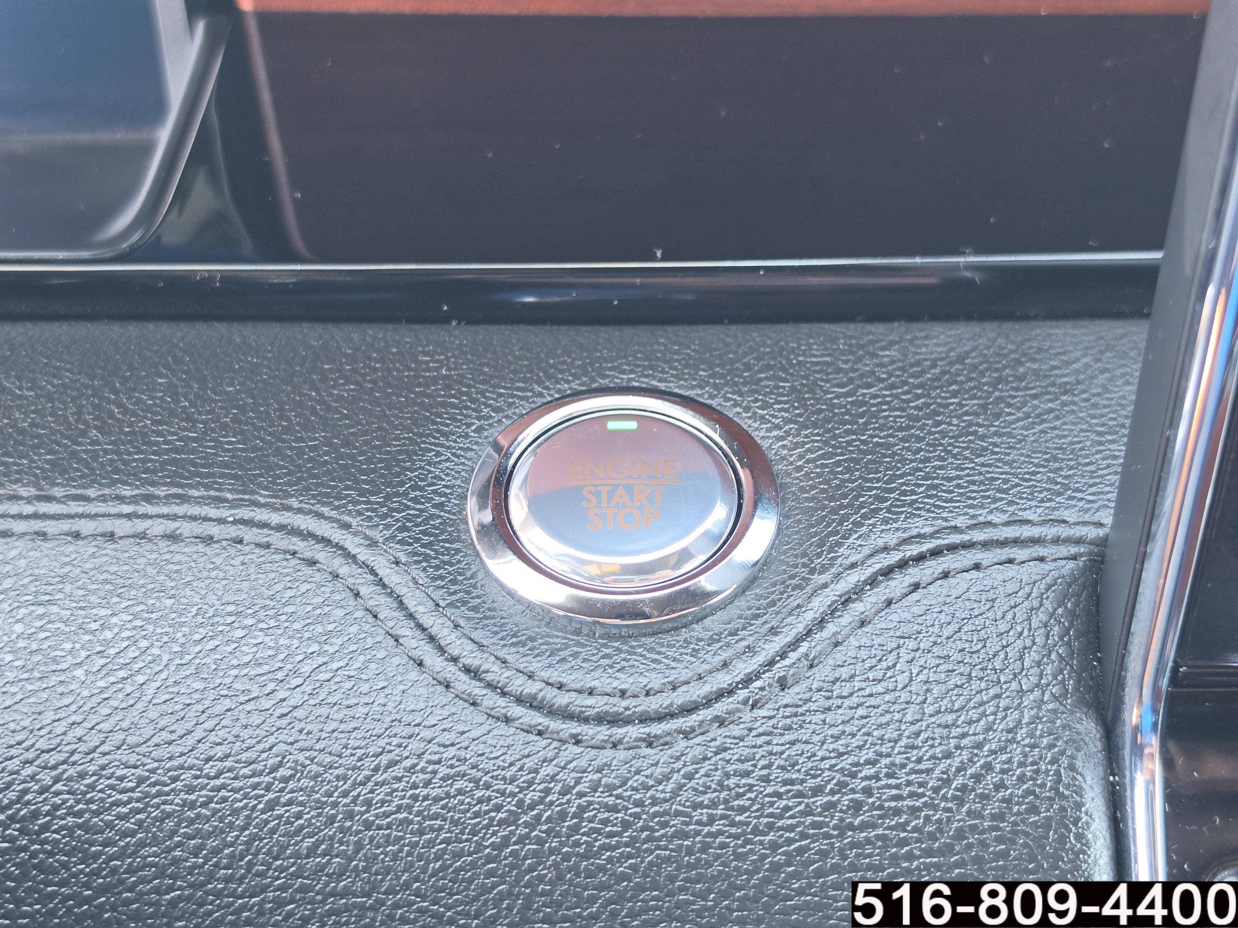 Used 2023 Lincoln Navigator Reserve AWD/4WD image 25