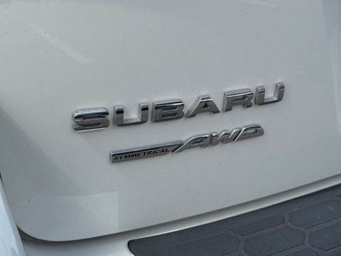 Used 2018 Subaru Crosstrek 2.0i Premium AWD/4WD image 14