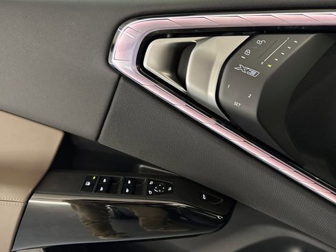 Used 2026 BMW X3 xDrive30 w/ Convenience Package image 13