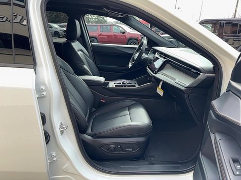 New 2026 Jeep Cherokee Limited image 6