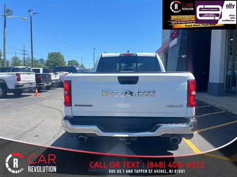 Used 2025 RAM 1500 Big Horn AWD/4WD image 7