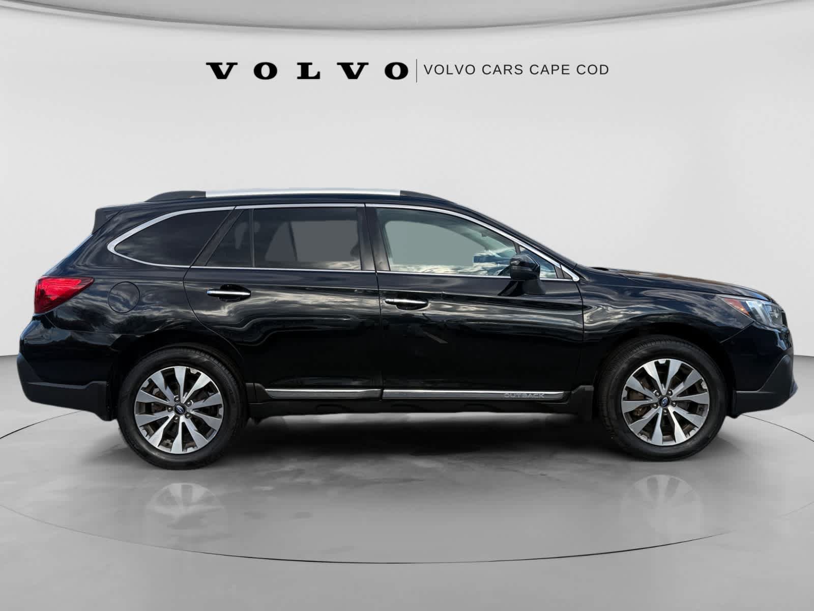 Used 2019 Subaru Outback 2.5i Touring AWD/4WD image 8