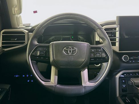Used 2023 Toyota Tundra Limited image 18