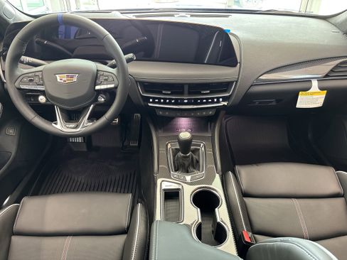 New 2026 Cadillac CT5 V Blackwing w/ Deep Ocean Appearance Package RWD image 38