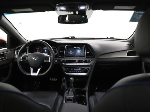 Used 2019 Hyundai Sonata Limited image 13