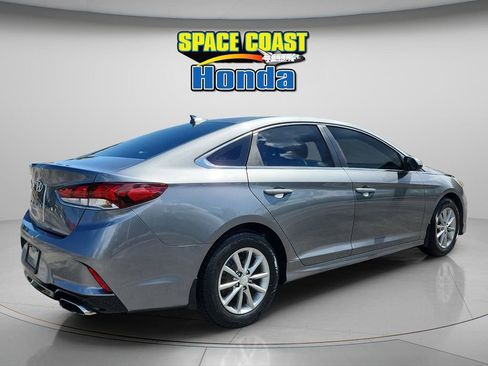 Used 2019 Hyundai Sonata SE image 3