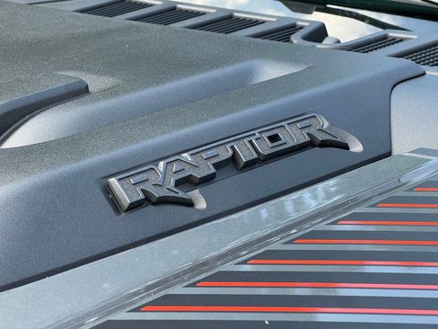 Used 2025 Ford F150 Raptor AWD/4WD image 13