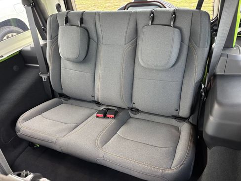 Used 2026 Jeep Wrangler Sport AWD/4WD image 14