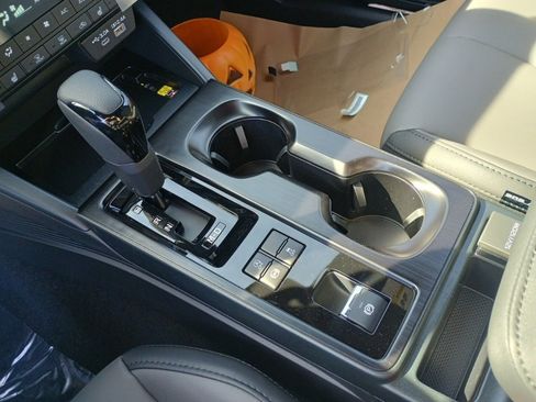 New 2026 Subaru Outback Premium image 23