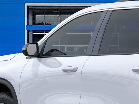 New 2026 Chevrolet Traverse LT w/ Sun and Wheel Package image 12