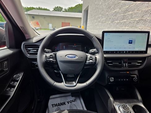 Used 2024 Ford Escape Active w/ Tech Pack #1 AWD/4WD image 32