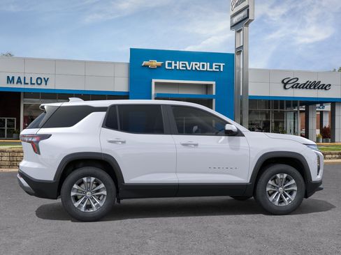 New 2026 Chevrolet Equinox LT w/ Safety and Technology Package AWD/4WD image 30