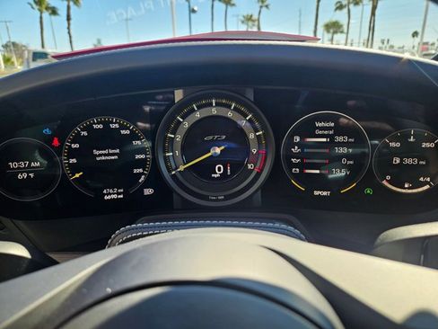 Used 2022 Porsche 911 GT3 image 10