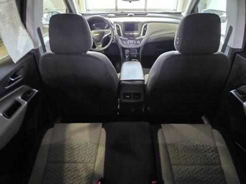 Used 2024 Chevrolet Equinox LS w/ LS Convenience Package image 26