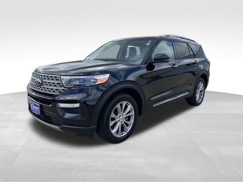 Used 2022 Ford Explorer Limited w/ Class IV Trailer Tow Package AWD/4WD image 4
