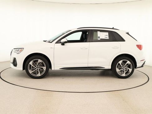 New 2025 Audi Q3 2.0T Premium image 2