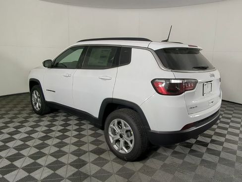 New 2026 Jeep Compass Latitude image 6
