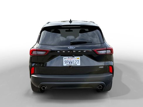 Certified 2025 Ford Escape ST-Line w/ Equipment Group 301A image 4