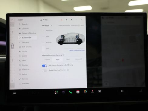 Used 2022 Tesla Model S Plaid AWD/4WD image 53