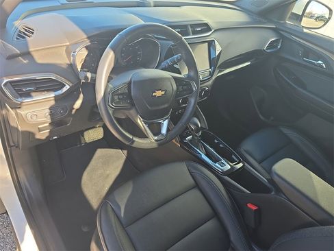 Certified 2023 Chevrolet TrailBlazer ACTIV w/ Convenience Package image 10