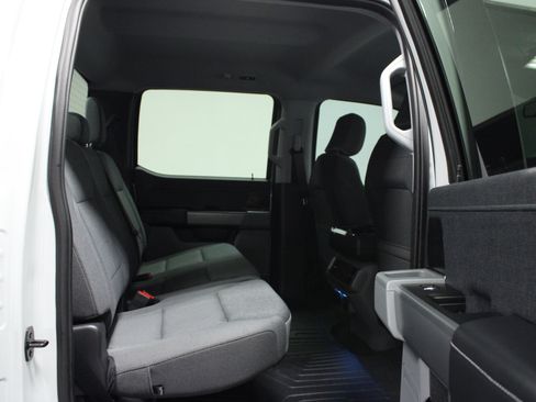 Used 2024 Ford F150 Lightning XLT AWD/4WD image 15