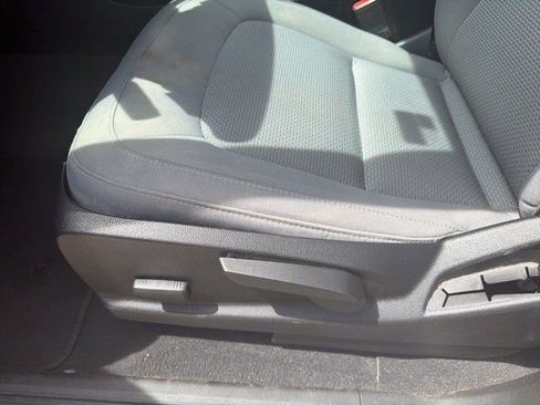 Used 2020 Chevrolet Colorado LT w/ Safety Package image 7