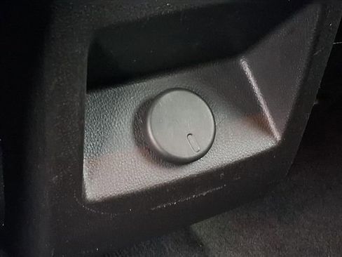 Used 2014 Chevrolet Equinox LT w/ Driver Convenience Package image 24