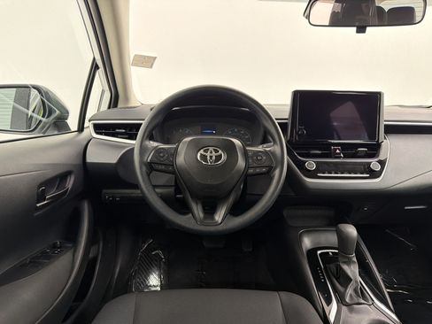 Used 2025 Toyota Corolla LE FWD image 24