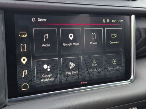 Used 2023 GMC Yukon Denali w/ Denali Reserve Package image 18