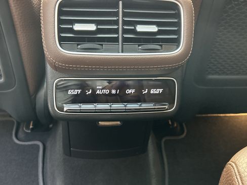 Certified 2025 Mercedes-Benz GLS 450 4MATIC w/ AMG Line Exterior image 43