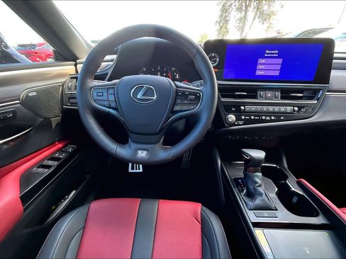 Used 2024 Lexus ES 350 F Sport w/ Accessory Package (Z1) image 5