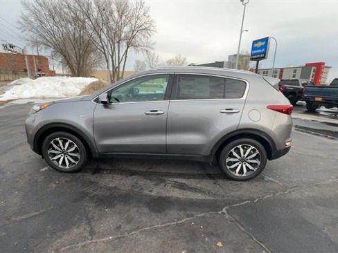 Used 2018 Kia Sportage EX image 5