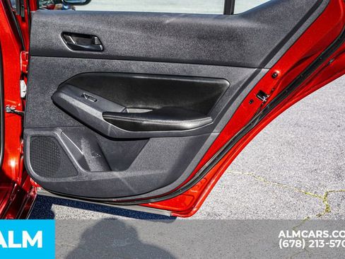 Used 2025 Nissan Altima 2.5 SV FWD image 52