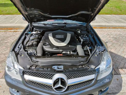 Used 2009 Mercedes-Benz SL 550 image 51