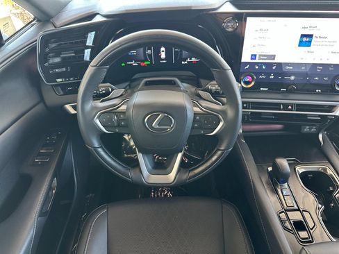 Used 2025 Lexus RX 350 w/ Convenience Package AWD/4WD image 16