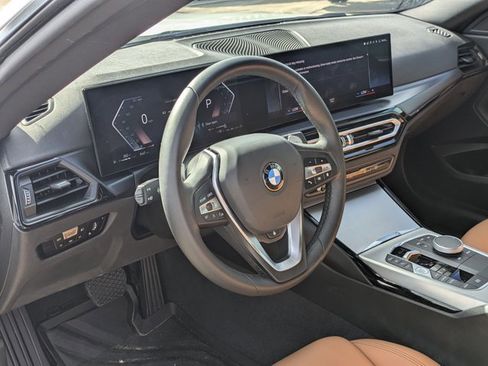 Used 2024 BMW 230i Coupe w/ Convenience Package RWD image 9
