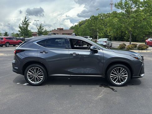 Used 2022 Lexus NX 350h AWD image 8